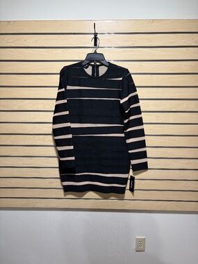 Bebe Black & Blush Striped Bodycon Dress – NWT Size-M